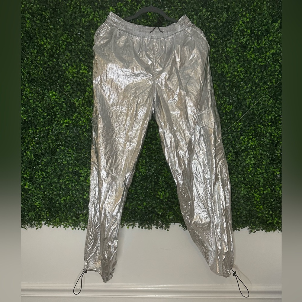 Noisy May Silver Cargo Pants Size Small